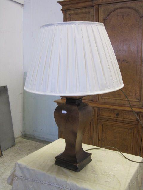 Tafellamp met houten / messing voet, Huis en Inrichting, Lampen | Tafellampen, Gebruikt