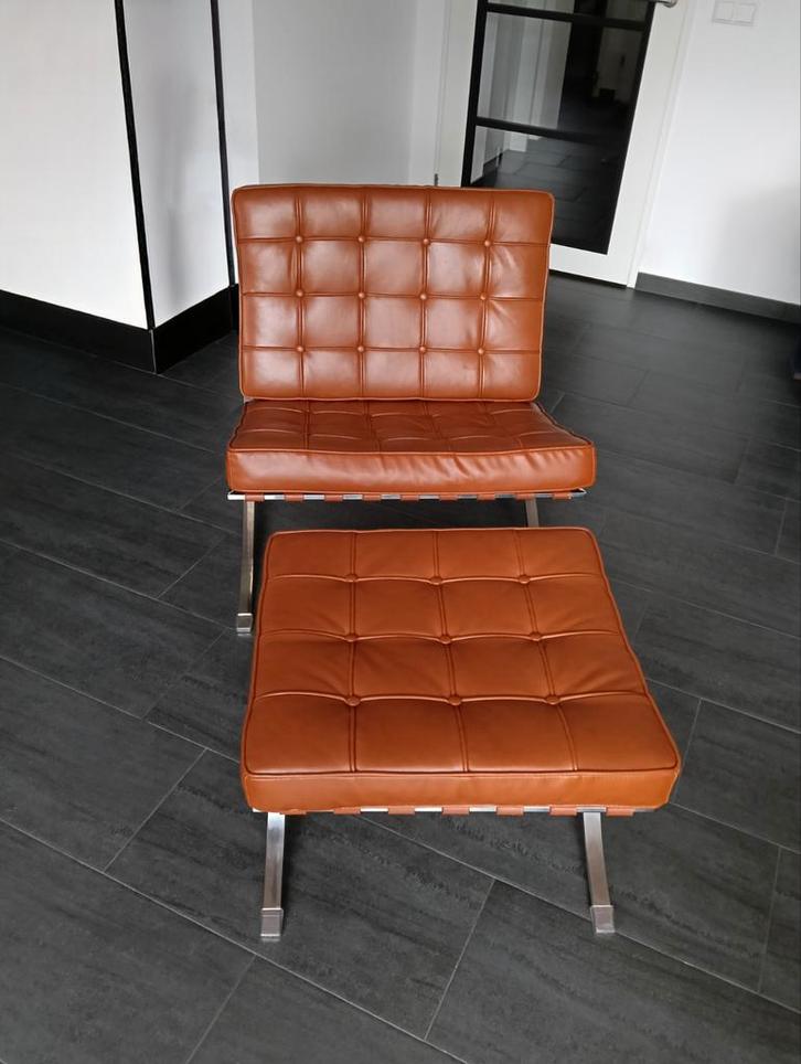 Lederen Lounge Chair "Barcelona" met hocker, Huis en Inrichting, Fauteuils, Zo goed als nieuw, 75 tot 100 cm, Ophalen