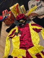 Pietenpak geel met rood velours maat s sinterklaas set luxe, Ophalen of Verzenden, Nieuw, Carnaval