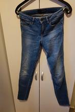 Spijkerbroek van Guess. Maat 24, Kleding | Dames, Spijkerbroeken en Jeans, Blauw, Ophalen of Verzenden, W27 (confectie 34) of kleiner