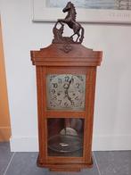 Mooie houten antieke klok, Antiek en Kunst, Antiek | Klokken, Ophalen