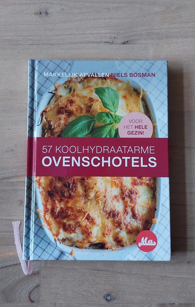 Niels Bosman - 57 koolhydraatarme ovenschotels, Boeken, Kookboeken, Gelezen, Ophalen of Verzenden