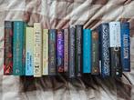 Fairyloot Illumicrate and other hardcovers, Ophalen of Verzenden, Zo goed als nieuw