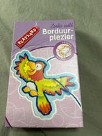 Borduur-plezier zonder naald - Playland, Ophalen of Verzenden, Zo goed als nieuw, Knutselen