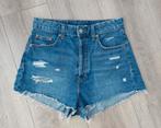 Jeans short H&M 36, Ophalen of Verzenden, Zo goed als nieuw, Blauw, W28 - W29 (confectie 36)
