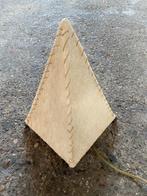 Vintage Piramide Tafellamp, Huis en Inrichting, Lampen | Tafellampen, Ophalen, Gebruikt, Stof, Minder dan 50 cm