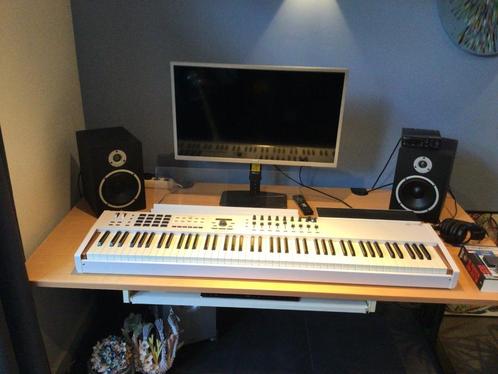 Arturia Keylab 88 midi keyboard, Muziek en Instrumenten, Midi-apparatuur, Zo goed als nieuw, Ophalen