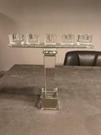 Glass Menorah, Ophalen