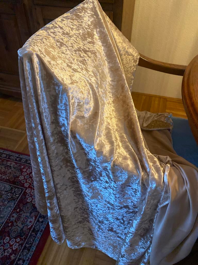 Rond champagnekleurig velvet tafelkleed - 160cm, Huis en Inrichting, Ophalen of Verzenden, Zo goed als nieuw, Rond, Binnen