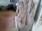 Nieuw iets te klein gekocht super leuk kleur taupe maat 42, Kleding | Dames, Bodywarmers, Ophalen of Verzenden, Zo goed als nieuw