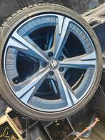Winterset Skoda Audi VW - 19 inch, Auto-onderdelen, Banden en Velgen, Gebruikt, Banden en Velgen, Winterbanden, Personenwagen