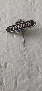 Typhoon Amersfoort A.Knibbe (historische merk motorfietsen), Verzamelen, Speldjes, Pins en Buttons, Ophalen of Verzenden, Gebruikt
