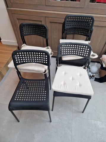 Adde Ikea stoel 7 stuks incl kussens beschikbaar voor biedingen