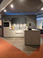 Showroomkeuken Koch, Huis en Inrichting, Keuken | Complete keukens, Ophalen, Overige kleuren, Overige typen, Zo goed als nieuw