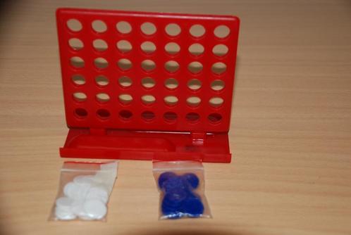 4 op een rij in reisformaat., Hobby en Vrije tijd, Gezelschapsspellen | Overige, Zo goed als nieuw, Ophalen of Verzenden