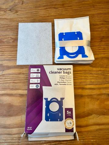 Stofzuiger zak + filter beschikbaar voor biedingen