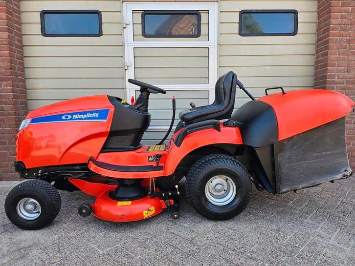 Zitmaaier grasmaaier Simplicity baron 21 pk hydrostaat 2 cil, Tuin en Terras, Zitmaaiers, Zo goed als nieuw, 90 tot 120 cm, Ophalen