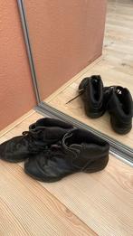 Zwarte capesio danssneakers maat 42, met verharde danszool., Sport en Fitness, Dansen, Ophalen, Schoenen