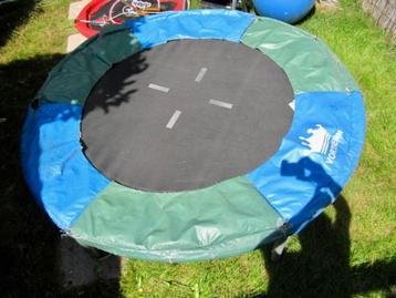 trampoline 180 beschikbaar voor biedingen