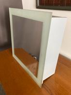 Gratis.Aluminium medicijnkastje van 50x50 cm, diepte 18 cm, Ophalen, Gebruikt, Vierkant, Minder dan 100 cm