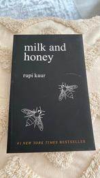 Milk and Honey - Rupi Kaur, Boeken, Gedichten en Poëzie, Rupi Kaur, Eén auteur, Ophalen of Verzenden, Zo goed als nieuw