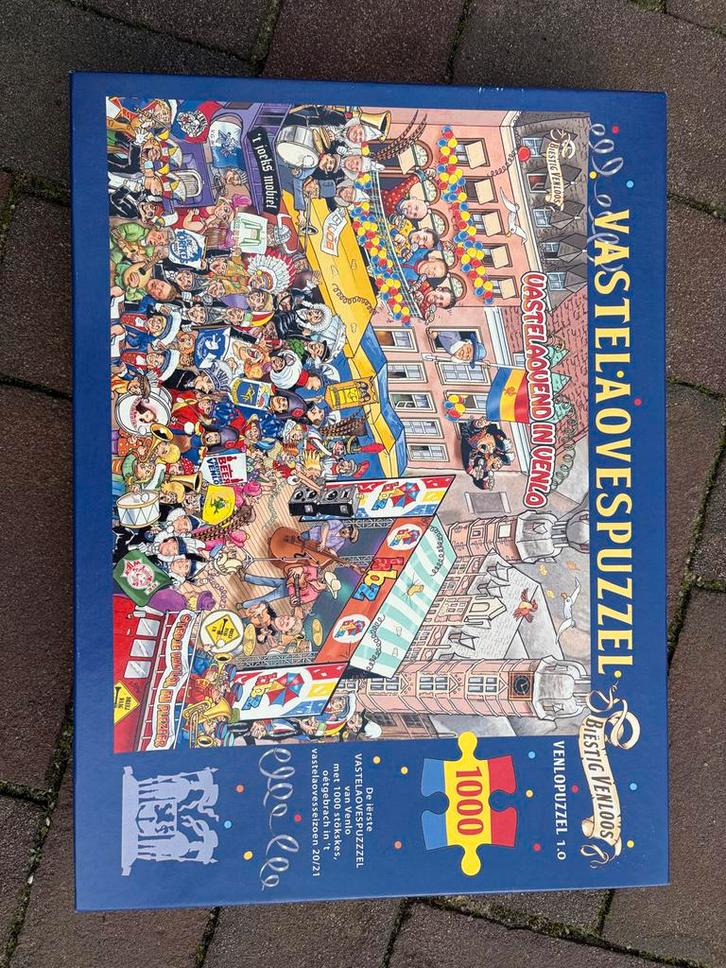 Vastelaovend in Venlo Puzzel - 1000 stukjes, Hobby en Vrije tijd, Denksport en Puzzels, Zo goed als nieuw, Legpuzzel, 500 t/m 1500 stukjes