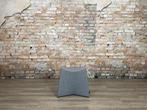 Naughtone Pinch Stool grijs bij TheReSales, Minder dan 50 cm, Minder dan 50 cm, Ophalen of Verzenden, Zo goed als nieuw
