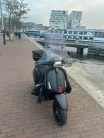 Vespa sprint 2019, Fietsen en Brommers, Scooters | Vespa, Ophalen, Gebruikt, Benzine