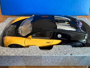 AutoArt 1/18 Bugatti EB 16.4 Veyron Showcar Black/Yellow beschikbaar voor biedingen