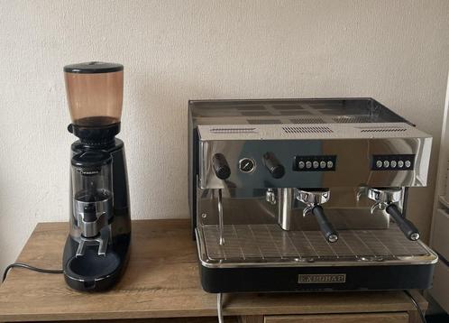 Koffie machine + bonenmaler, Witgoed en Apparatuur, Koffiezetapparaten, Refurbished, Gemalen koffie, Koffiebonen, Combi, 10 kopjes of meer