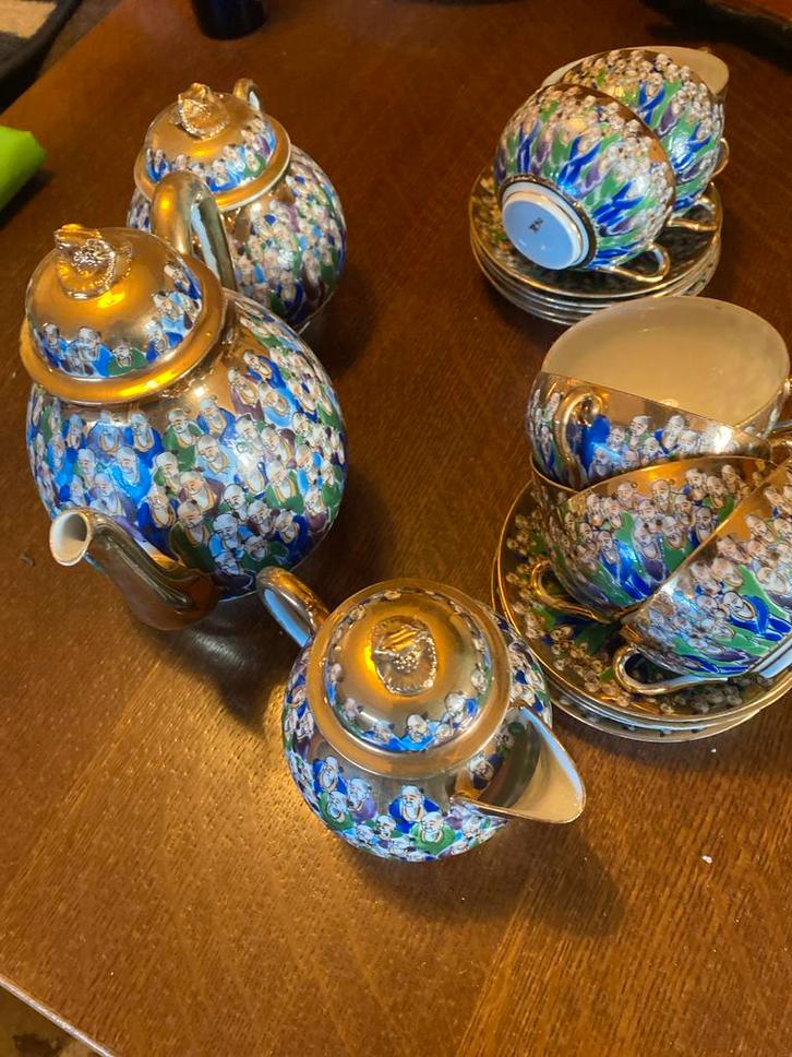 Prachtig theeservies met uniek design, Huis en Inrichting, Keuken | Servies, Zo goed als nieuw, Kop(pen) en/of Schotel(s), Overige stijlen