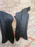 Bakelieten lager grips, Ophalen of Verzenden, Landmacht, Nederland, Embleem of Badge