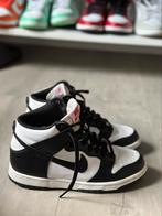 Nike dunk high panda maat 38, Kleding | Dames, Schoenen, Nike, Gedragen, Ophalen of Verzenden, Sneakers of Gympen