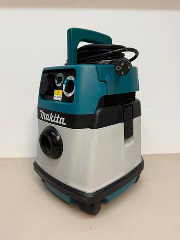 Makita VC1310LX1 230 V Stofzuiger L-klasse beschikbaar voor biedingen