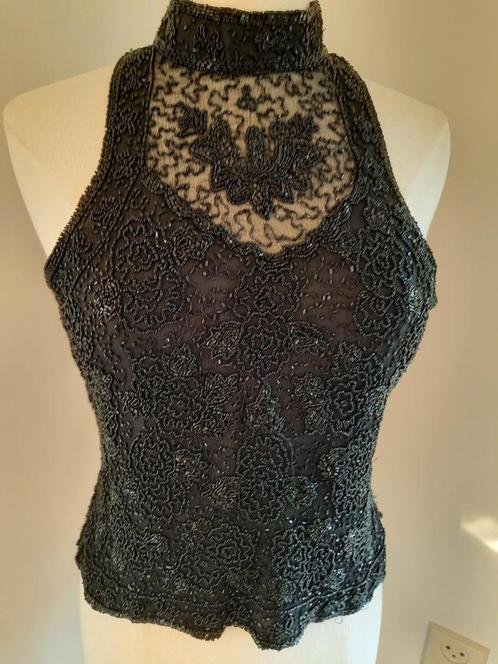 Top zwart met kraaltjes maat M, Kleding | Dames, Tops, Zo goed als nieuw, Zwart, Zonder mouw, Ophalen of Verzenden