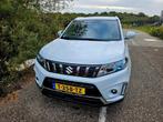 Suzuki Vitara 1.4 Boosterjet 140pk 2WD Aut 2019 Wit, Auto's, 4 cilinders, 400 kg, Wit, 1200 kg