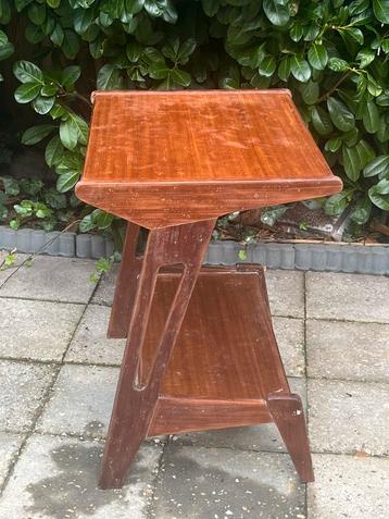 Vintage Van Teeffelen Webe TV-meubel beschikbaar voor biedingen