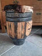 Afrikaanse Trommel met Dierenvel - Bohemian Decoratie, Antiek en Kunst, Ophalen of Verzenden