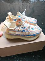 Yeezy 350 Kids Mx Oat maat 29 nieuw, Ophalen of Verzenden, Nieuw, Jongen of Meisje