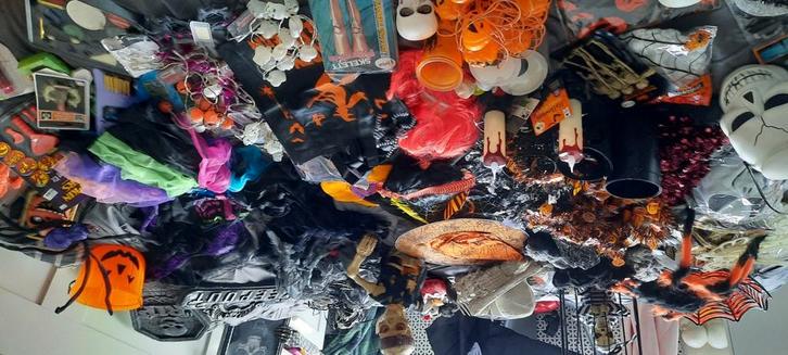 Heeel veeel Halloweenspullen Vaste prijs €35euro, Hobby en Vrije tijd, Feestartikelen, Zo goed als nieuw, Halloween of Griezel