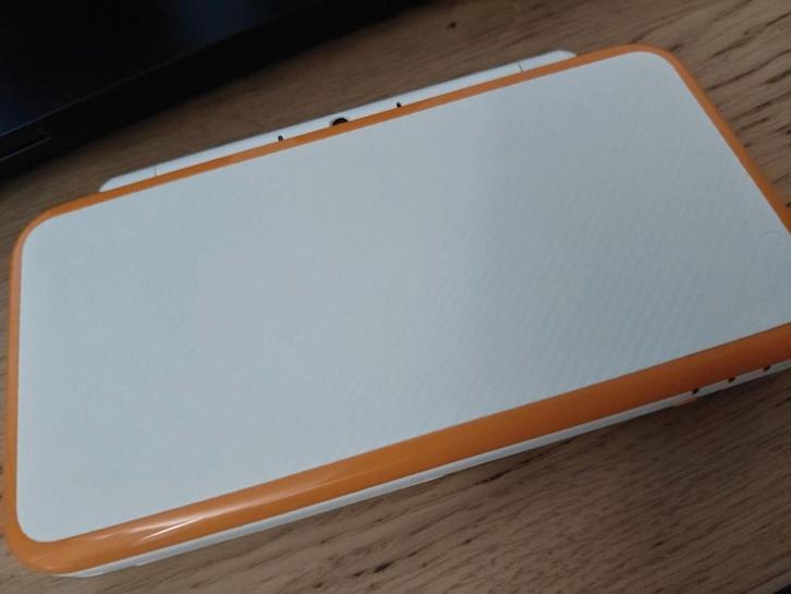 Nintendo 2ds xl met accessories, Spelcomputers en Games, Spelcomputers | Nintendo 2DS en 3DS, Zo goed als nieuw, 2DS, Ophalen of Verzenden
