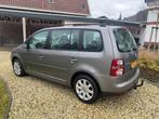 Volkswagen Touran 1.4 TSI 103KW 5P 2009 Grijs, Auto's, Voorwielaandrijving, Stof, 4 cilinders, Handgeschakeld