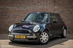 Mini Mini 1.6 Cooper | Metallic lak | Panorama dak | Nap, Voorwielaandrijving, Gebruikt, 4 cilinders, 4 stoelen