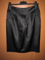 Chique feestelijk zwart zijden rokje ST-EMILE 38 snazzeys, Kleding | Dames, Maat 38/40 (M), Verzenden, Zwart, Nieuw