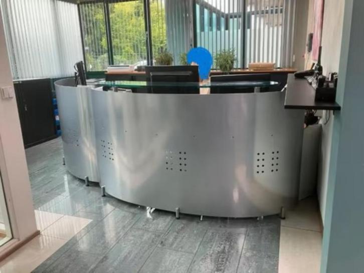 Nette balie / bureau, Huis en Inrichting, Bureaus, Gebruikt, Ophalen