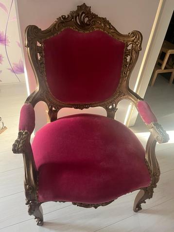 Barok stoel roze met goud beschikbaar voor biedingen