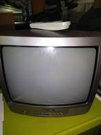 Te koop kleine TV werkt nog prima. Op te halen uit Vroomshoo, Audio, Tv en Foto, Vintage Televisies, Overige merken, Zo goed als nieuw