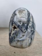 Sculptuur van zebra agaat met druzy openingen, Verzamelen, Mineralen en Fossielen, Ophalen of Verzenden, Mineraal