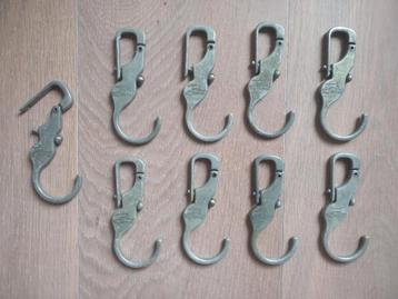 9 x McGregor kleding haak klerenhangers winkelinrichting  beschikbaar voor biedingen