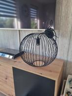 hanglamp bol zwart (leen bakker) 35 cm hoog en 40 cm breed., Huis en Inrichting, Lampen | Lampenkappen, Ophalen of Verzenden, Gebruikt